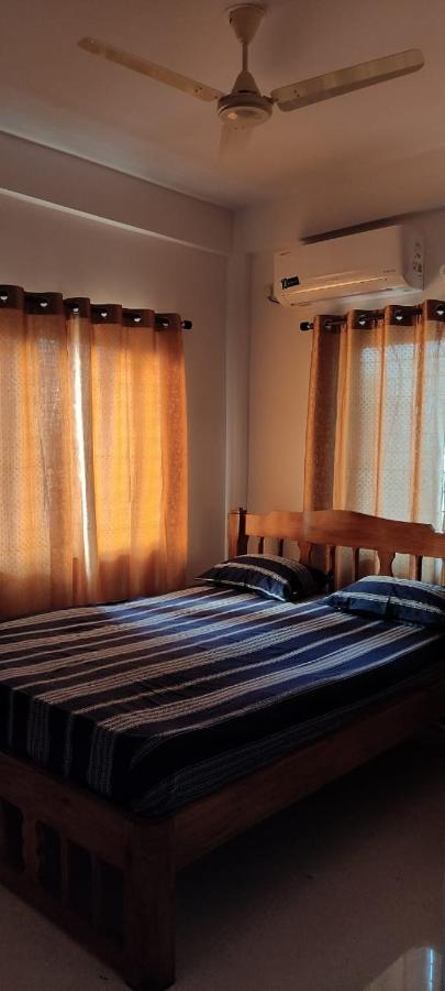 Esha Apartment กาลังกูติ ภายนอก รูปภาพ