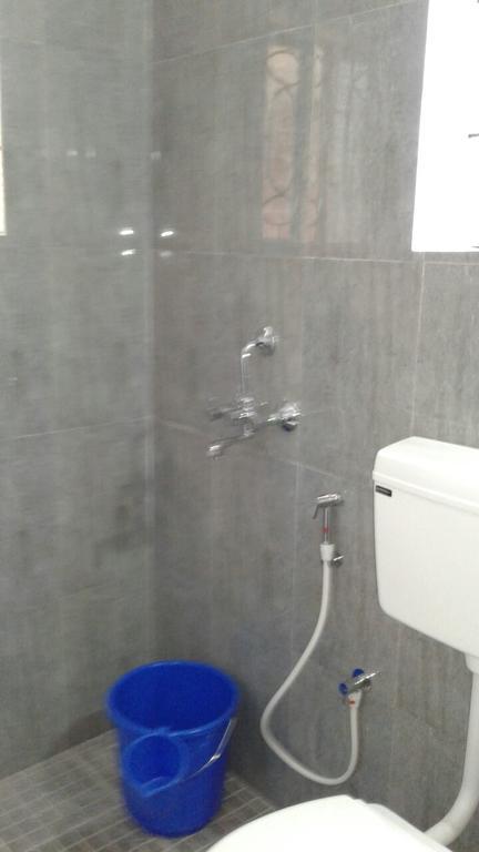 Esha Apartment กาลังกูติ ภายนอก รูปภาพ